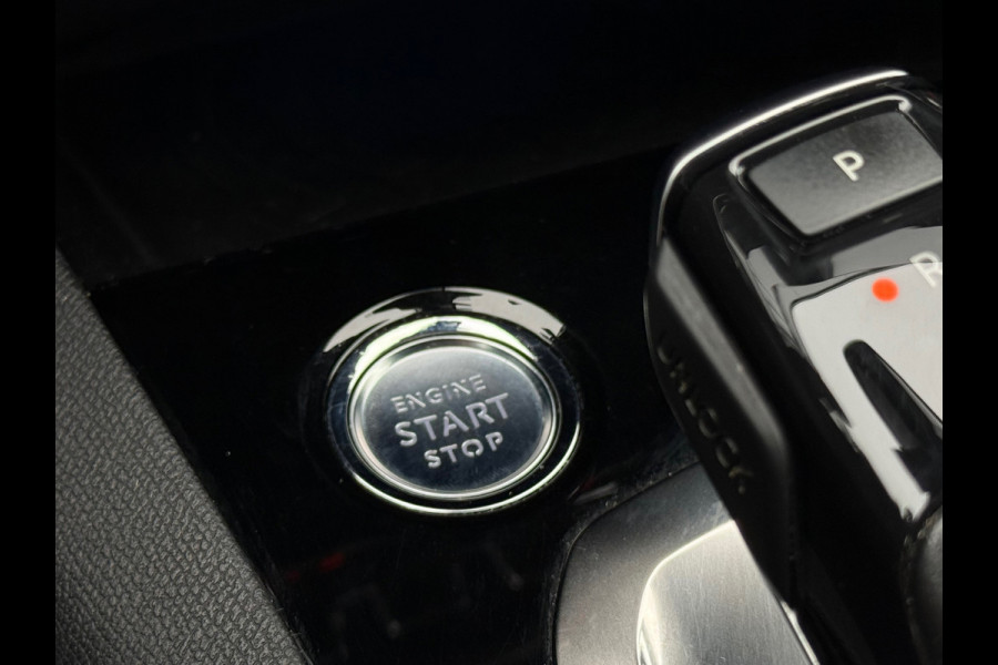 Peugeot 3008 1.2 PureTech Blue Premium / NAP / TREKHAAK / OH