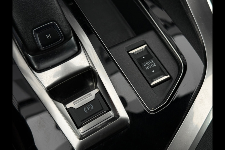 Peugeot 3008 1.2 PureTech Blue Premium / NAP / TREKHAAK / OH