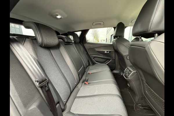 Peugeot 3008 1.2 PureTech Blue Premium / NAP / TREKHAAK / OH