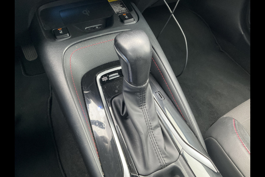 Toyota Corolla Touring Sports 2.0 Hybrid Executive Pano.dak Stoelverw. Adapt.Cruise Trekhaak 1Eig