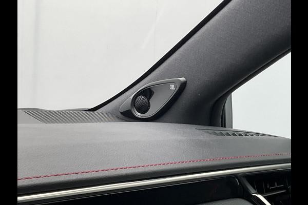 Toyota Corolla Touring Sports 2.0 Hybrid Executive Pano.dak Stoelverw. Adapt.Cruise Trekhaak 1Eig