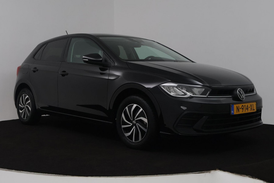 Volkswagen Polo 1.0 TSI Life (NAVIGATIE, PARKEERSENSOREN, CARPLAY, CRUISE CONTROL ADAPTIEF)