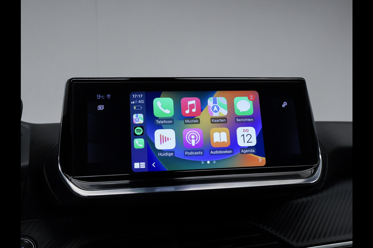 Peugeot 2008 1.2 PureTech Blue Lease Allure Sport (APPLE CARPLAY,NAVI,CAMERA,360 VIEW,DIGITAL COCKPIT,CRUISE,SPORTSTOELEN)