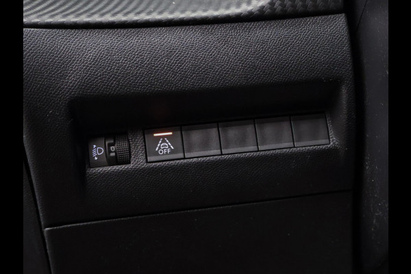 Peugeot 2008 1.2 PureTech Blue Lease Allure Sport (APPLE CARPLAY,NAVI,CAMERA,360 VIEW,DIGITAL COCKPIT,CRUISE,SPORTSTOELEN)