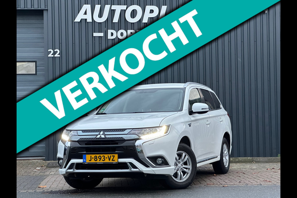 Mitsubishi Outlander 2.4 PHEV Pure Camera|Navi