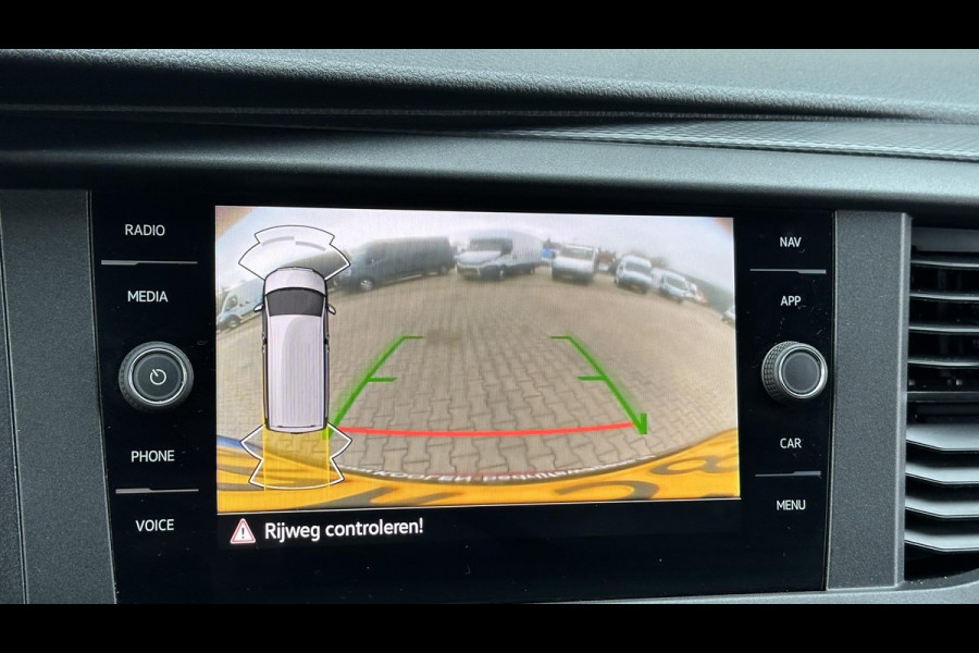 Volkswagen Transporter 2.0 TDI L2H1 Automaat|Cruise|Leder stuur|LM velgen