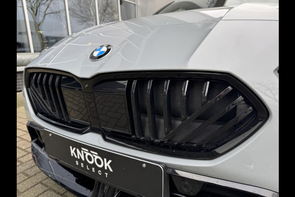 BMW 1-serie 120 M Sport Pro / Panoramadak / Head Up / Live Cockpit professional / Comforttoegang / Adaptief M-onderstel / Sportstoel / 360 Camera / Driving Assistant /