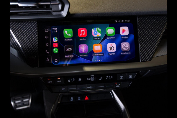 Audi A3 Sportback 35 TFSI S edition / 150pk / Adaptieve cruise control / Alcantara stuurwiel /