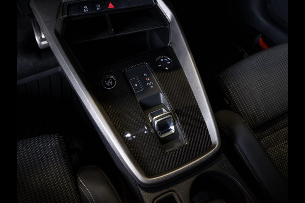 Audi A3 Sportback 35 TFSI S edition / 150pk / Adaptieve cruise control / Alcantara stuurwiel /