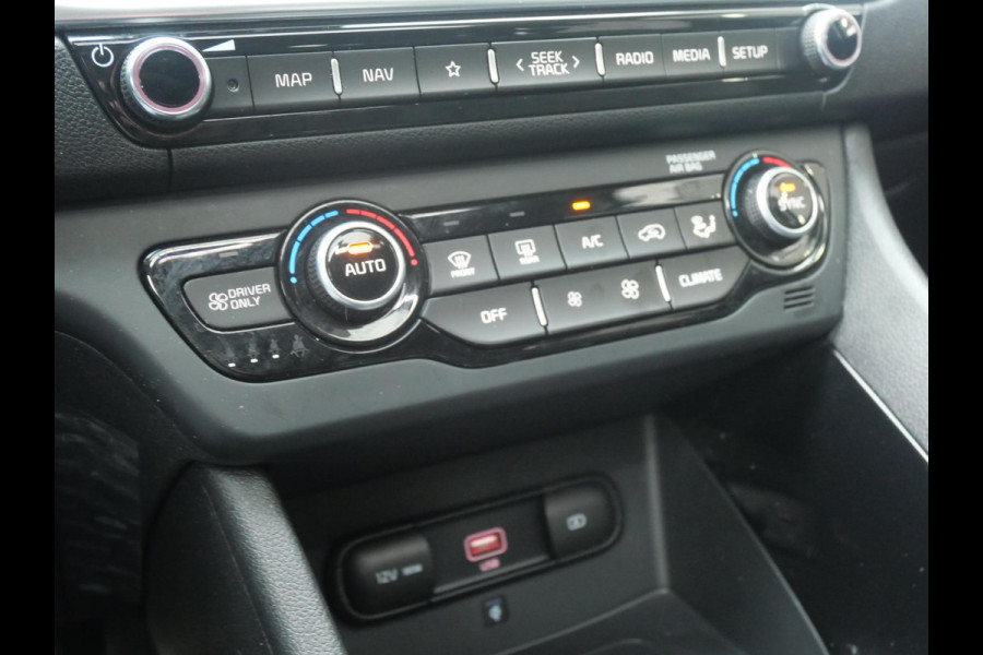 Kia Niro 1.6 GDi Hybrid ExecutiveLine | Schuif/kantel Dak | Stoel Geheugen | Navi | Leder | Camera | Carplay |