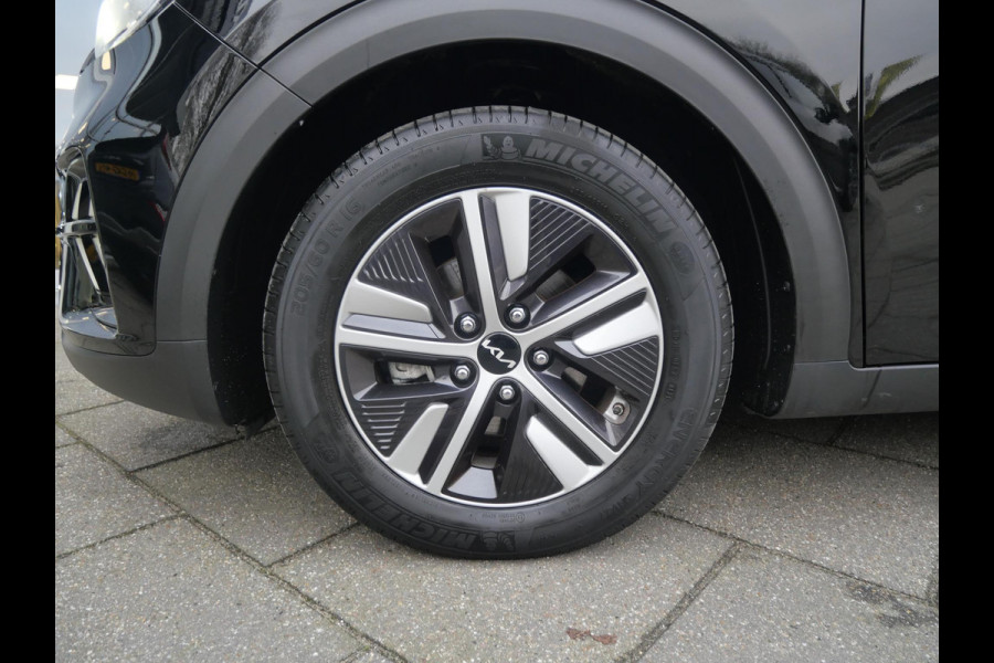 Kia Niro 1.6 GDi Hybrid ExecutiveLine | Schuif/kantel Dak | Stoel Geheugen | Navi | Leder | Camera | Carplay |