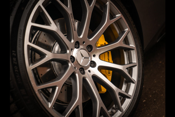 Mercedes-Benz SL-Klasse Roadster AMG 63 4MATIC+ | Nightpakket | Achteras besturing | Burmester | Massage