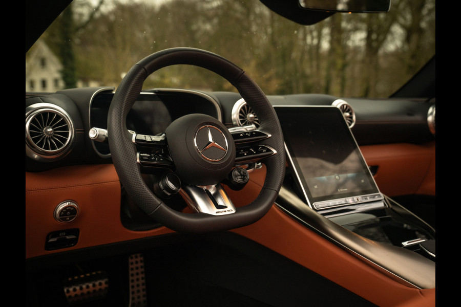 Mercedes-Benz SL-Klasse Roadster AMG 63 4MATIC+ | Nightpakket | Achteras besturing | Burmester | Massage