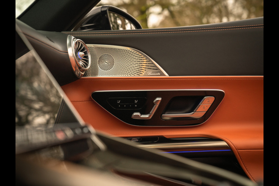 Mercedes-Benz SL-Klasse Roadster AMG 63 4MATIC+ | Nightpakket | Achteras besturing | Burmester | Massage