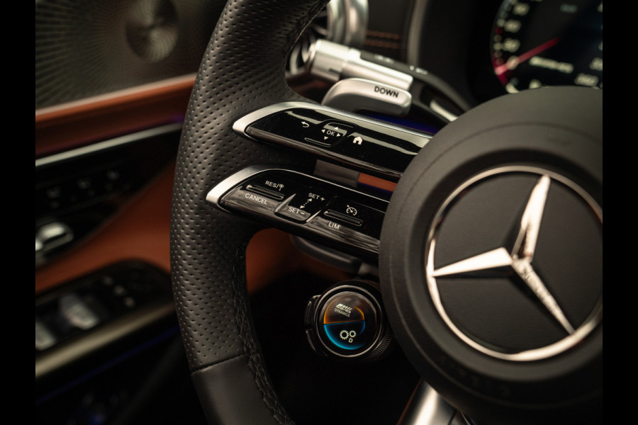 Mercedes-Benz SL-Klasse Roadster AMG 63 4MATIC+ | Nightpakket | Achteras besturing | Burmester | Massage