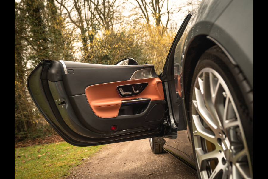 Mercedes-Benz SL-Klasse Roadster AMG 63 4MATIC+ | Nightpakket | Achteras besturing | Burmester | Massage