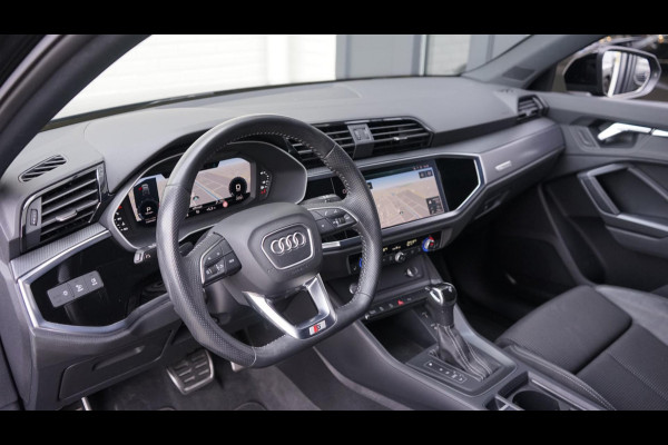 Audi Q3 Sportback 35 TFSI 3x S-Line BLACK OPTIK AUTOMAAT-AUDI SOUND-CAMERA-CARPLAY-KEYLESS-MATRIX-NAVIGATIE
