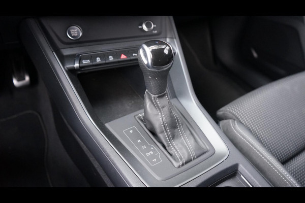 Audi Q3 Sportback 35 TFSI 3x S-Line BLACK OPTIK AUTOMAAT-AUDI SOUND-CAMERA-CARPLAY-KEYLESS-MATRIX-NAVIGATIE