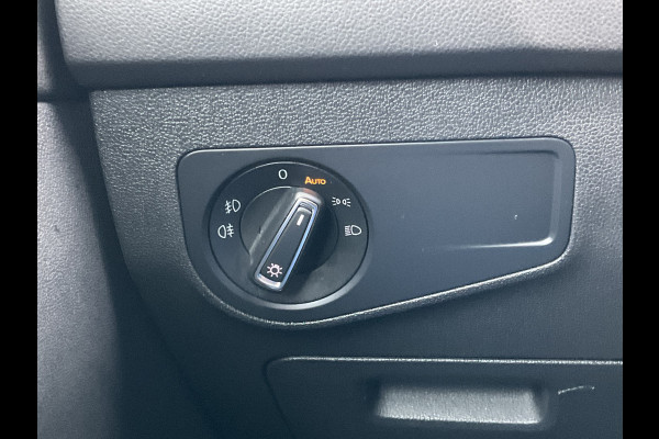 Volkswagen Tiguan 1.5 TSI ACT R-Line CarplayComfortline Business