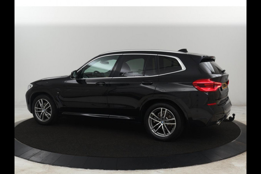 BMW X3 xDrive20i High Executive | M Sport | 1e eigenaar | Head-Up | Leder | Trekhaak | Stoelverwarming | Harman/Kardon | Camera | Keyless | Adaptive Drive | Sfeerverlichting | Full LED | Sportstoelen