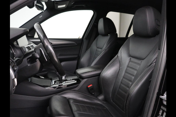 BMW X3 xDrive20i High Executive | M Sport | 1e eigenaar | Head-Up | Leder | Trekhaak | Stoelverwarming | Harman/Kardon | Camera | Keyless | Adaptive Drive | Sfeerverlichting | Full LED | Sportstoelen