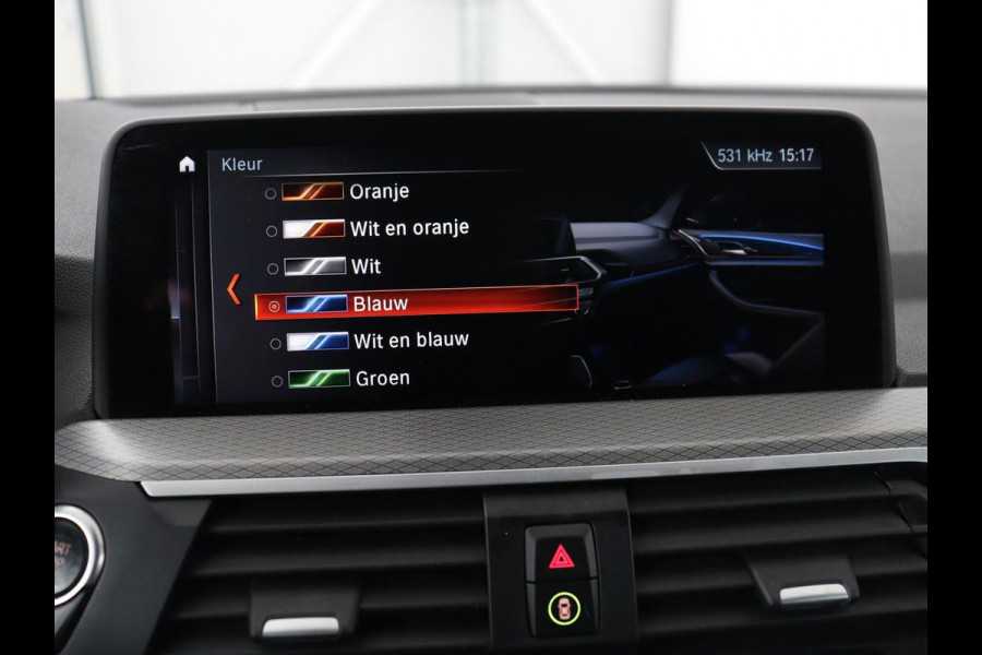 BMW X3 xDrive20i High Executive | M Sport | 1e eigenaar | Head-Up | Leder | Trekhaak | Stoelverwarming | Harman/Kardon | Camera | Keyless | Adaptive Drive | Sfeerverlichting | Full LED | Sportstoelen