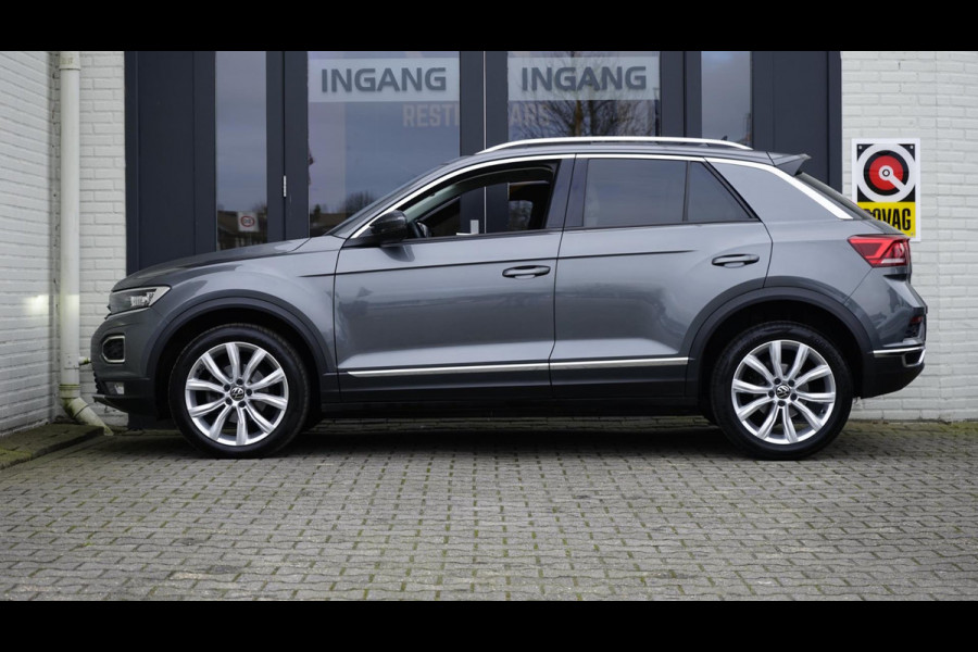 Volkswagen T-Roc 1.5 TSI Sport AUTOMAAT-ACC-CAMERA-CLIMA-FULL LED-KEYLESS-NAVIGATIE-PANORAMA-VIRTUEEL-VOLLEDER-STOELVERWARMING