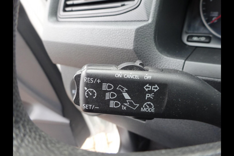 Volkswagen Caddy 2.0 TDI L2H1 VW MAXI LAADRUIMTE INRICHTING AIRCO CRUISE ALARM PDCM