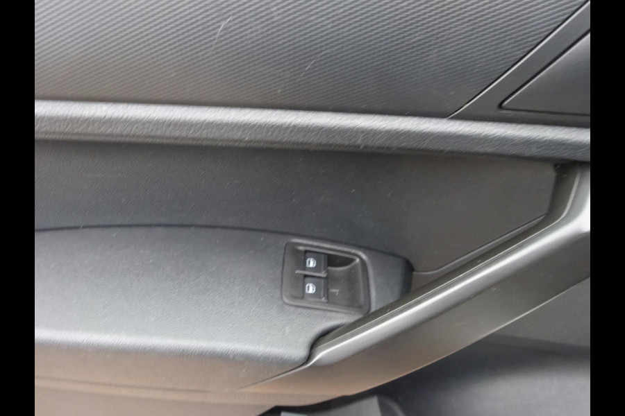 Volkswagen Caddy 2.0 TDI L2H1 VW MAXI LAADRUIMTE INRICHTING AIRCO CRUISE ALARM PDCM