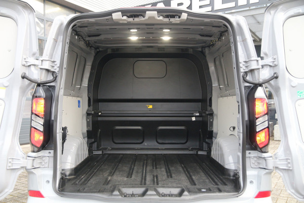 Ford Transit Custom 2.0 TDCI 170 | DC | L2H1 | KAR-edition | Elektr. trekhaak | Clima..