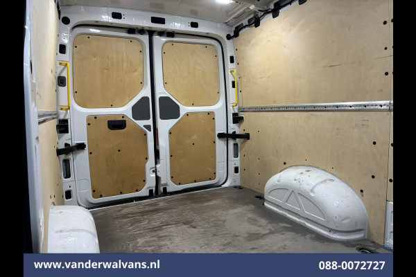 Volkswagen Crafter 2.0 TDI L3H2 L2H1 Euro6 Airco | Camera | Apple Carplay | Android Auto Bijrijdersbank