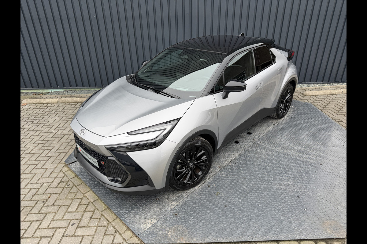 Toyota C-HR 2.0 Plug-in Hybrid 220 GR SPORT | Pano dak | Head-up | Rijklaar!!!