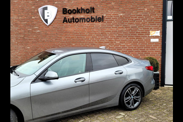 BMW 2 Serie Gran Coupé 218i Sport-Line Camera, HiFi, Tr.haak (1e eig. NL BTW)
