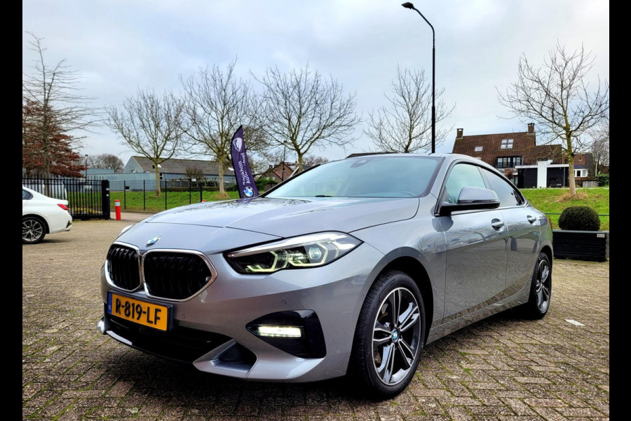 BMW 2 Serie Gran Coupé 218i Sport-Line Camera, HiFi, Tr.haak (1e eig. NL BTW)