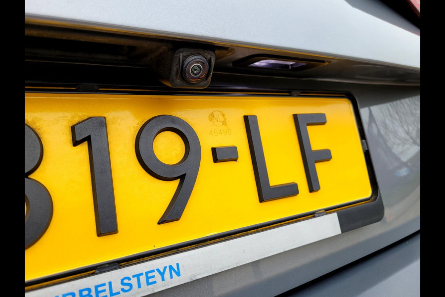 BMW 2 Serie Gran Coupé 218i Sport-Line Camera, HiFi, Tr.haak (1e eig. NL BTW)