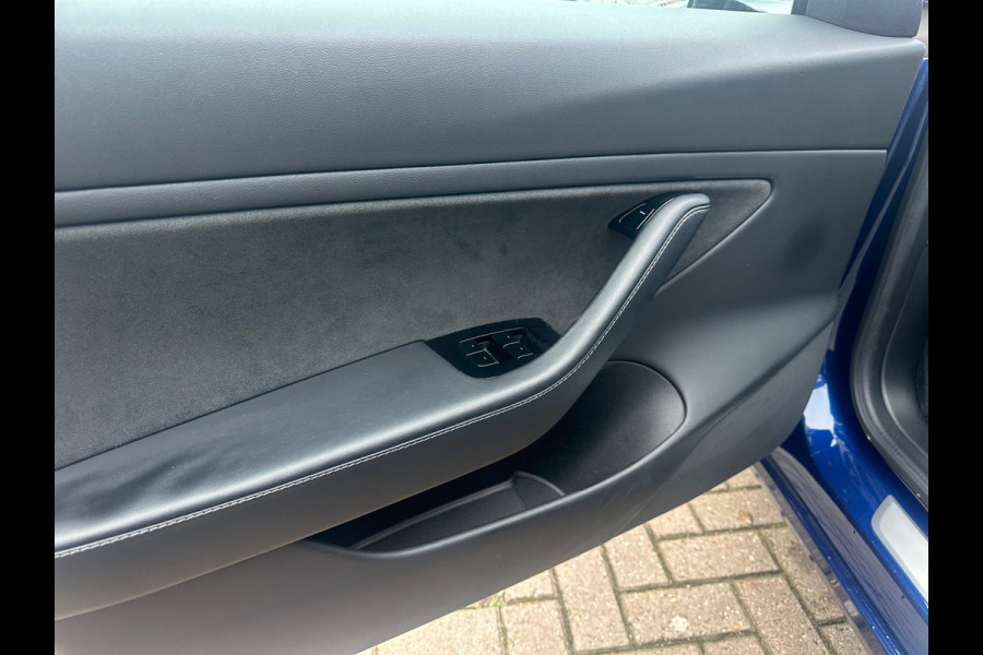 Tesla Model 3 Standard RWD Plus 60 kWh