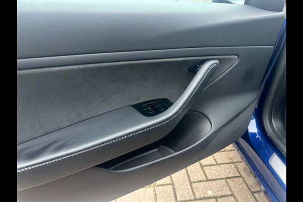 Tesla Model 3 Standard RWD Plus 60 kWh