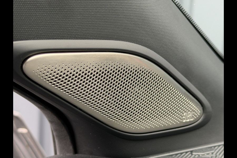 Toyota C-HR 2.0 Plug-in Hybrid 220 GR SPORT | Pano dak | Head-up | Rijklaar!!!