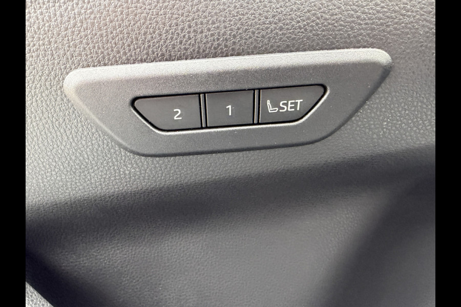 Toyota C-HR 2.0 Plug-in Hybrid 220 GR SPORT | Pano dak | Head-up | Rijklaar!!!