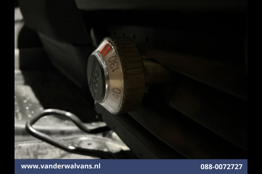 Volkswagen Crafter 2.0 TDI 141pk L4H3 L3H2 Euro6 Airco | 3000kg Trekhaak | Camera | Apple Carplay | Cruisecontrol Android Auto, Chauffeursstoel, Parkeersensoren, Bijrijdersbank