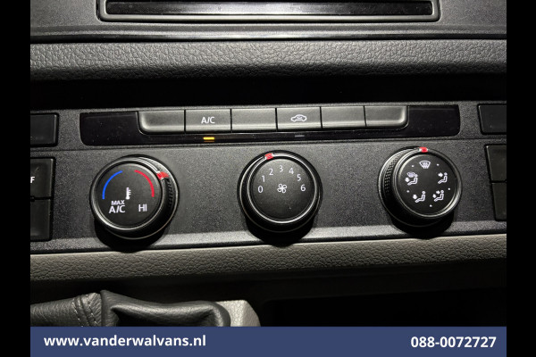 Volkswagen Crafter 2.0 TDI 141pk L4H3 L3H2 Euro6 Airco | 3000kg Trekhaak | Camera | Apple Carplay | Cruisecontrol Android Auto, Chauffeursstoel, Parkeersensoren, Bijrijdersbank