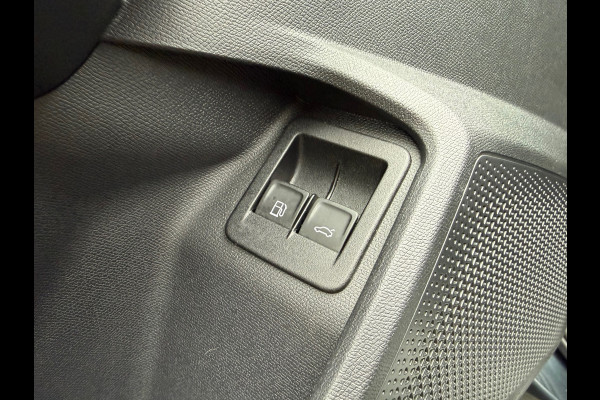 Seat Leon Sportstourer 1.4 TSI eHybrid PHEV FR - Leder - Navi - Trekhaak - Climate - Virt.Cockpit