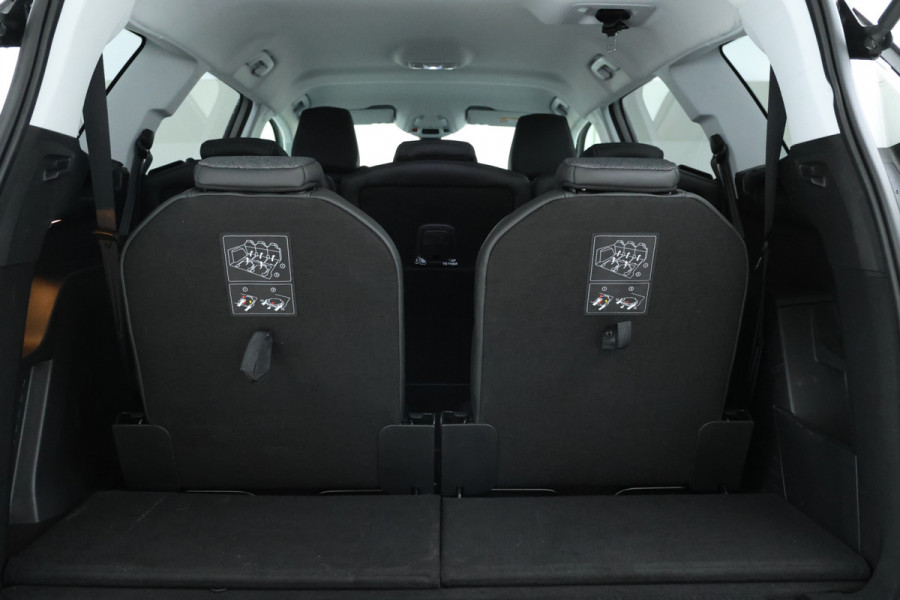 Peugeot 5008 1.5 BlueHDI Blue Lease Premium Avantage Automaat,7 Persoons, Navigatie, Climate,