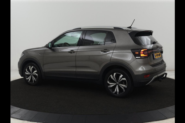 Volkswagen T-Cross 1.0 TSI Style | Automaat | Stoelverwarming | Camera | Virtual Cockpit | Trekhaak | Navigatie | Adaptive cruise | Full LED | Climate control | Parkeerhulp