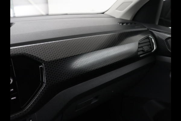 Volkswagen T-Cross 1.0 TSI Style | Automaat | Stoelverwarming | Camera | Virtual Cockpit | Trekhaak | Navigatie | Adaptive cruise | Full LED | Climate control | Parkeerhulp