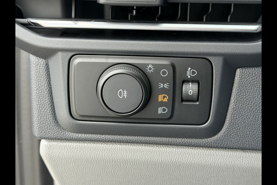 Ford Transit Custom 320 2.0 TDCI L2H1 Limited / Next Level Edition  / trekhaak / BPM VRIJ