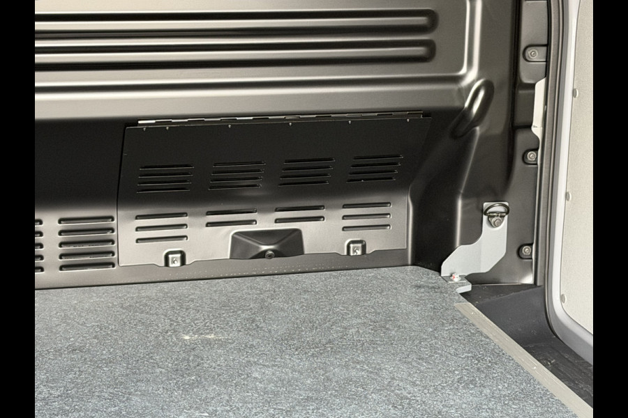 Ford Transit Custom 320 2.0 TDCI L2H1 Limited / Next Level Edition  / trekhaak / BPM VRIJ