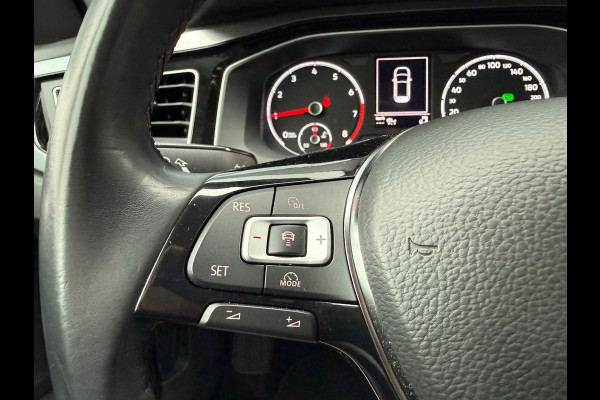 Volkswagen Polo 1.0 TSI 116pk Highline - Automaat - Navi - Climate - Winterpakket - Trekhaak