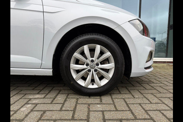 Volkswagen Polo 1.0 TSI 116pk Highline - Automaat - Navi - Climate - Winterpakket - Trekhaak