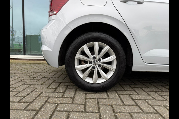 Volkswagen Polo 1.0 TSI 116pk Highline - Automaat - Navi - Climate - Winterpakket - Trekhaak